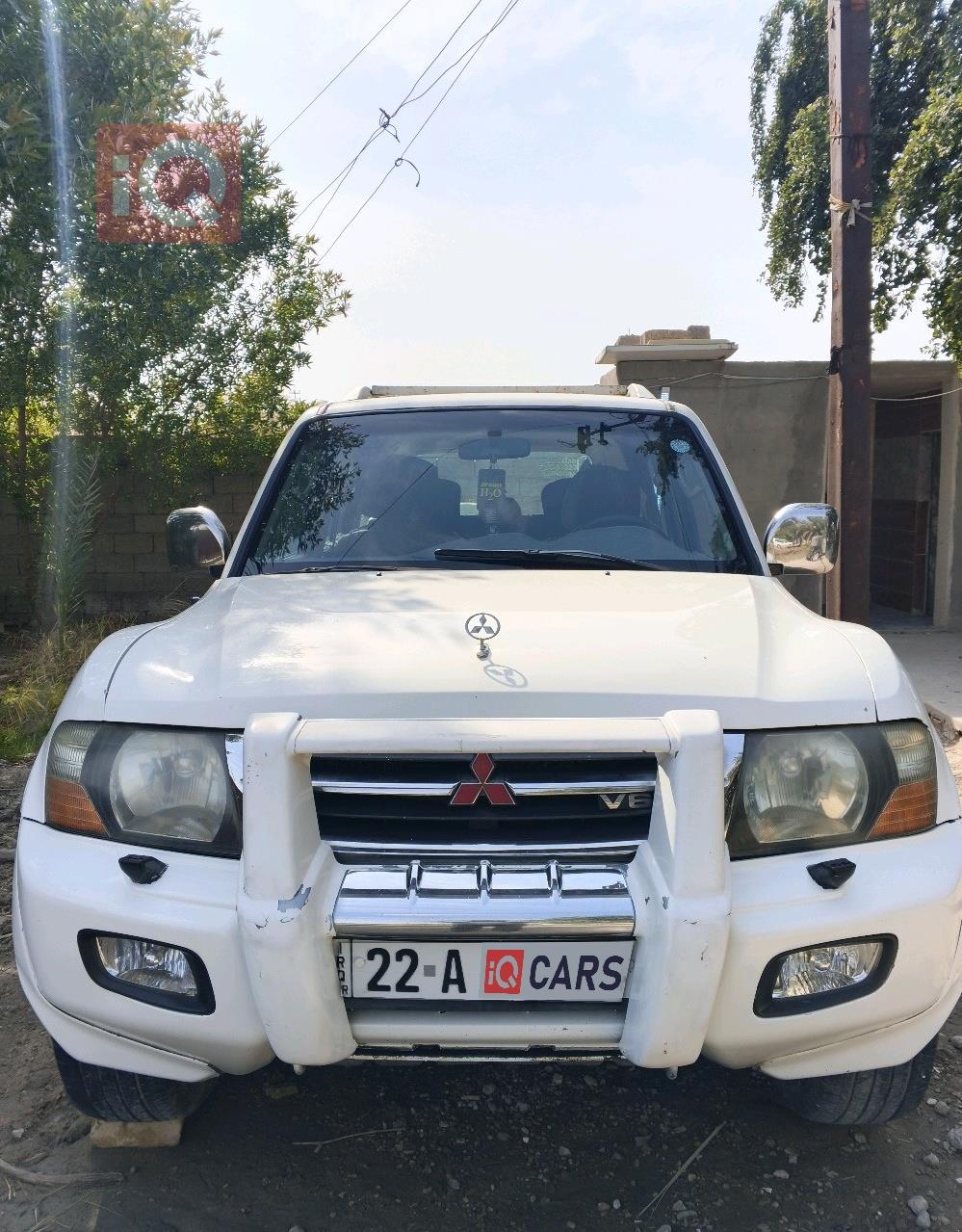 ميتسوبيشي باجيرو